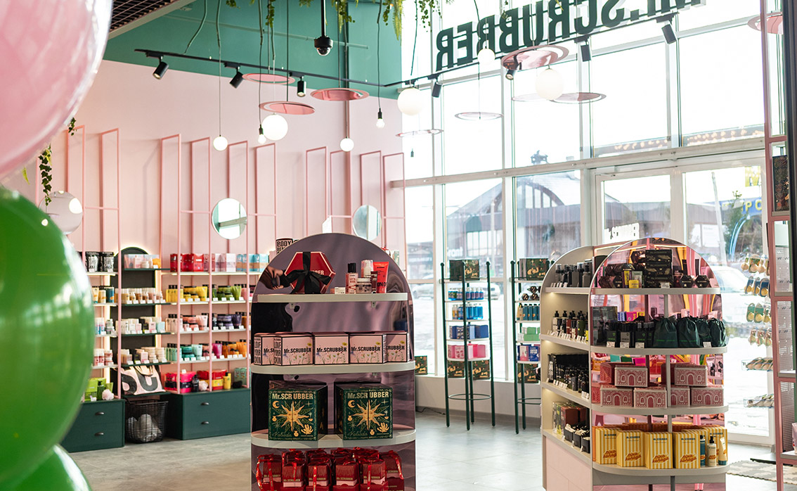 м. Чернівці, вул. Галицький Шлях, 11, ТРЦ Bukovyna Mall, 1 поверх